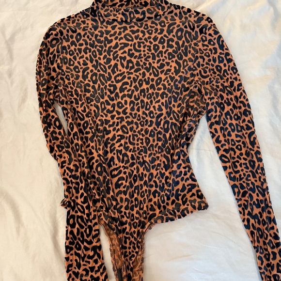 Windsor Tops - Women’s mesh cheetah print bodysuit. Excellent condition never worn!